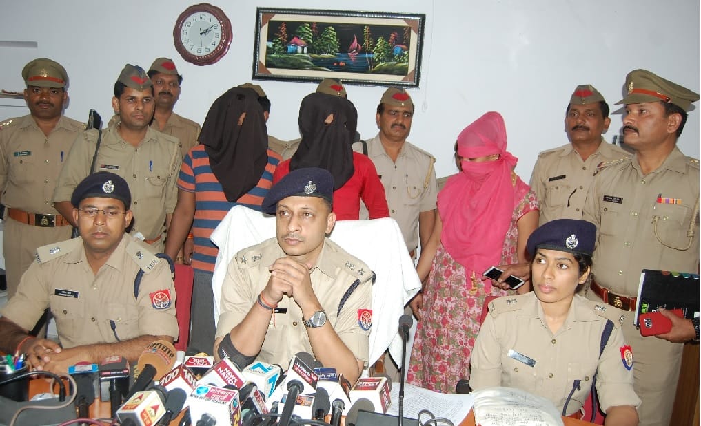 पत्नी ने प्रेमी संग मिलकर कराई थी पति की हत्या