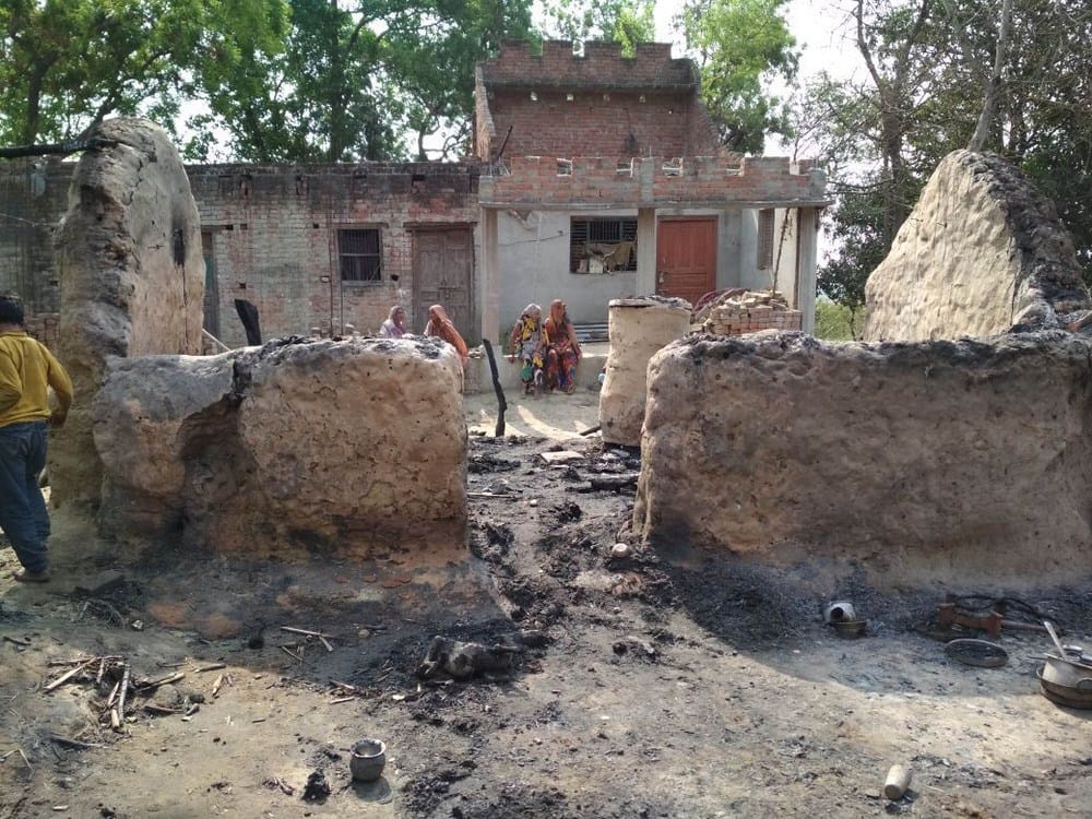 8 huts, 22 goats burnt