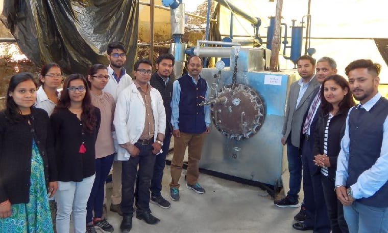 वेस्ट प्लास्टिक से दवा, ईंधन और ऊर्जा बनाने की तैयारी