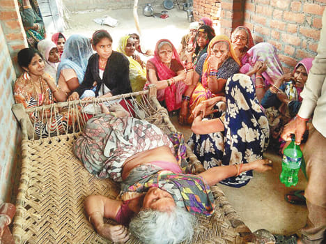 Father killed, son injured in toilet dispute