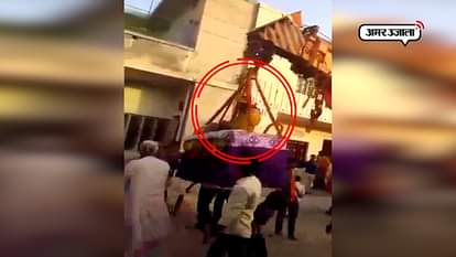 Accident happened during Balaji Shobhayatra in muzaffarnagar