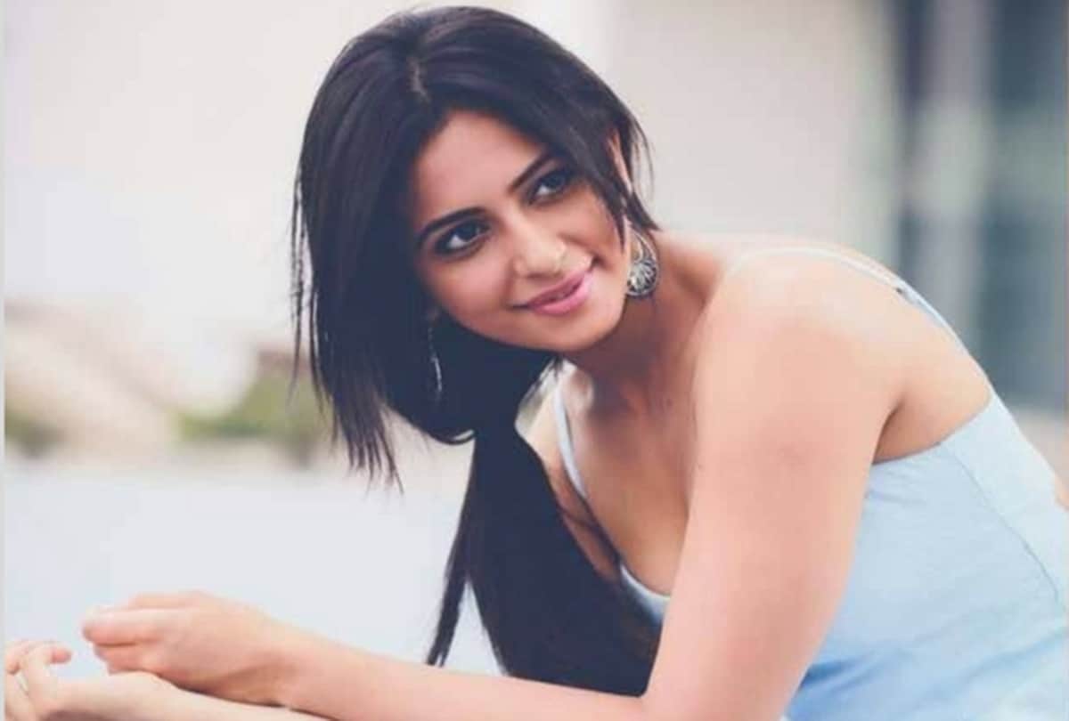 De De Pyaar De actress Rakul Preet Singh said Don't mind dating older man if we complement