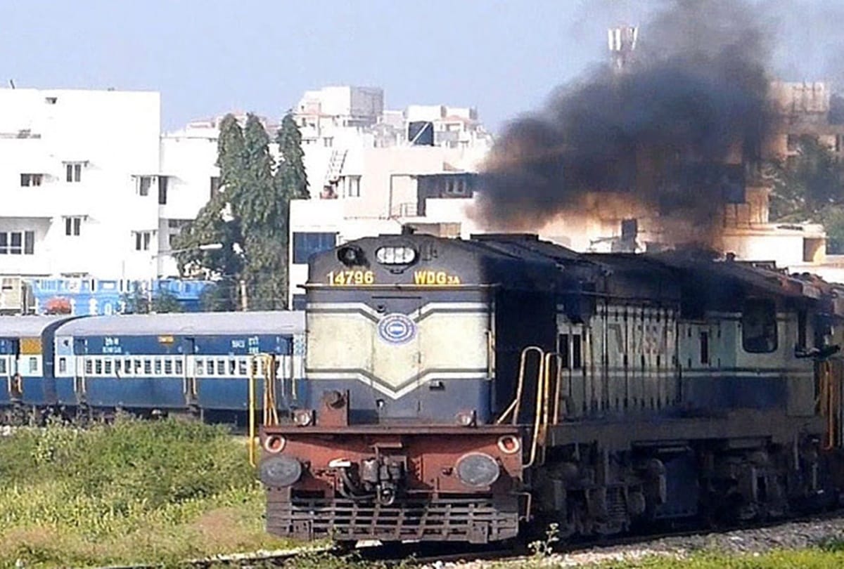 Rishikesh passenger train runs 22 km without guard