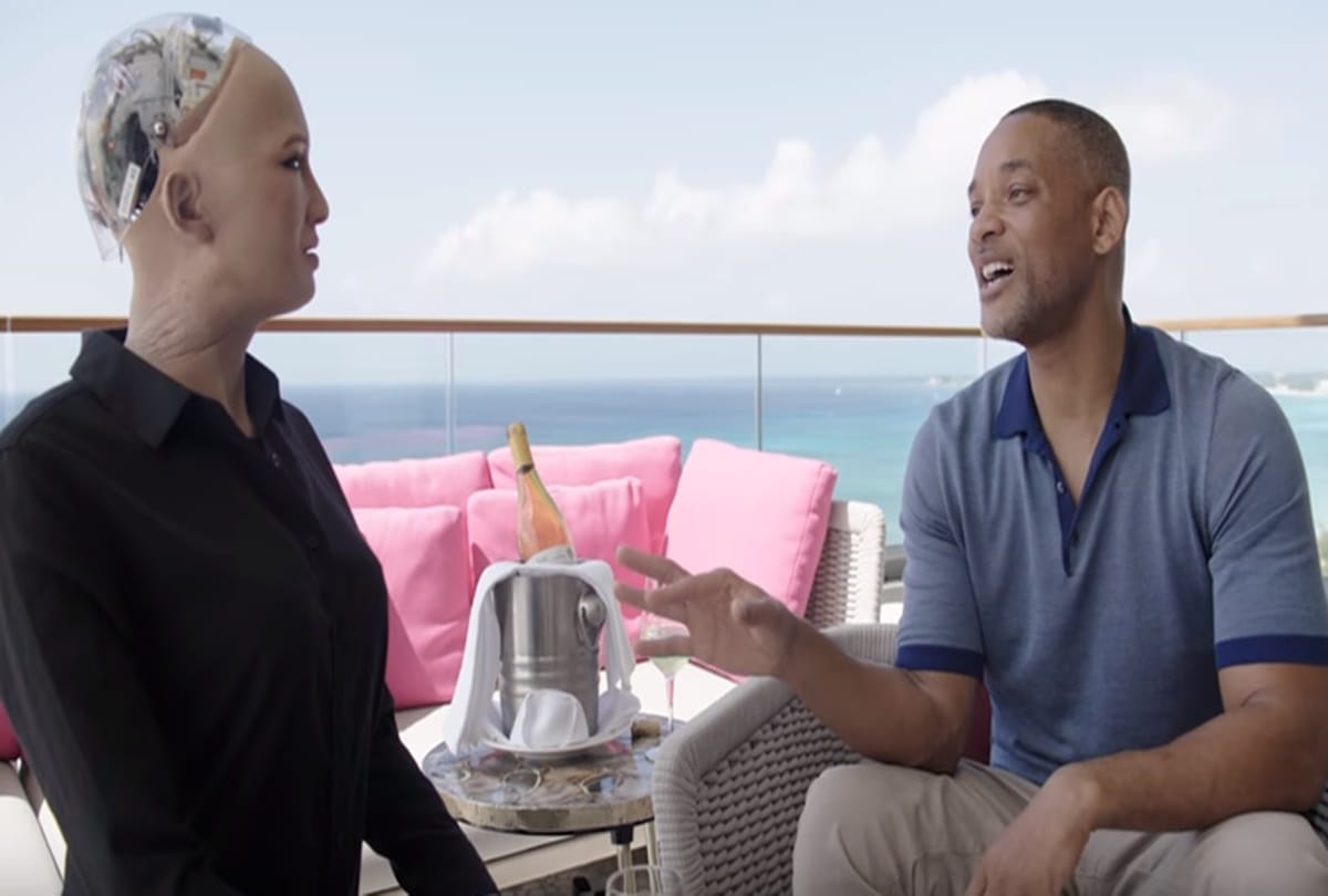hollywood actor Will Smith try to kissed Robot Sofia