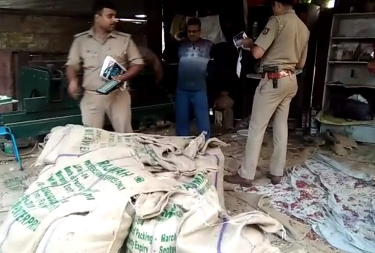 rejected kidney beans are being supplied to army canteen in lucknow 