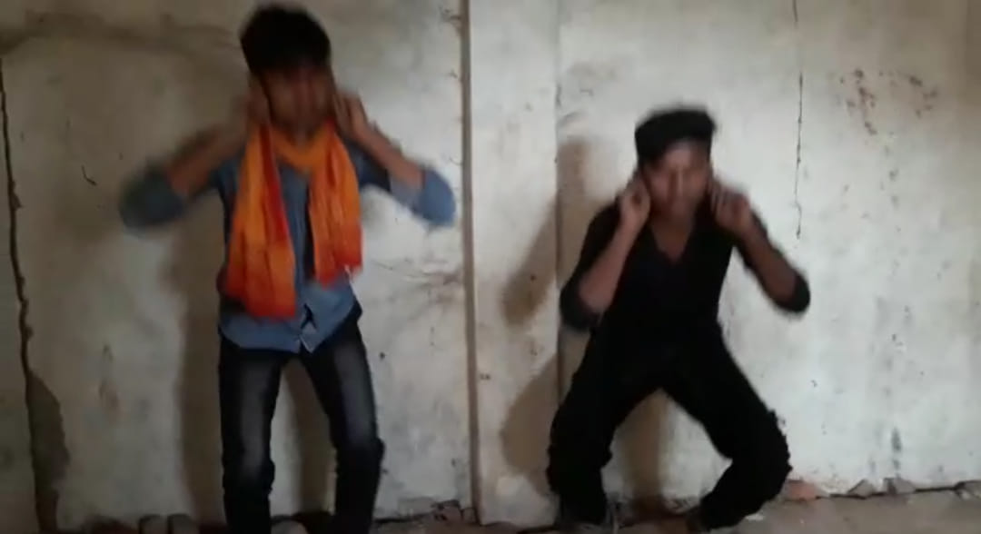 युवकों के पिटाई का एक और वीडियो वायरल