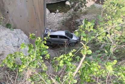 two people died in road accidents in himachal 