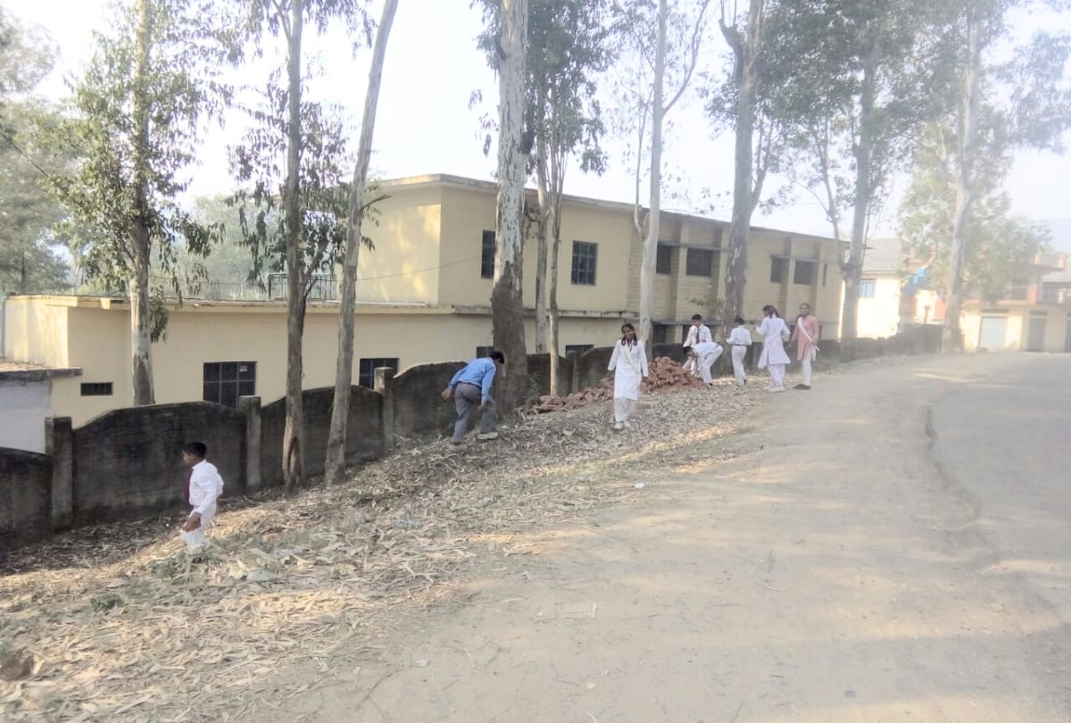 child labour case in high school gahar bilaspur himachal