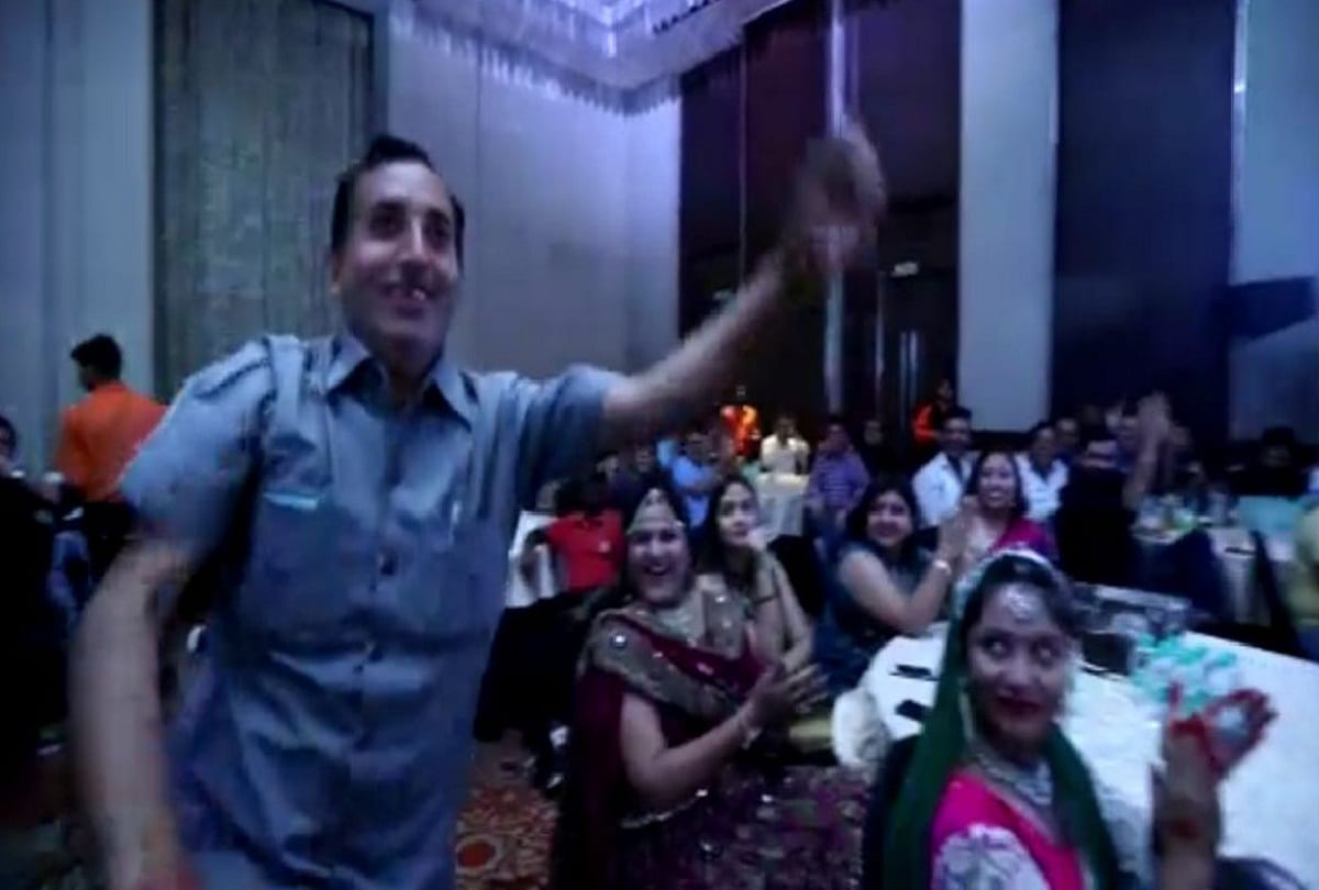 Incident during event company anniversary in Agra
