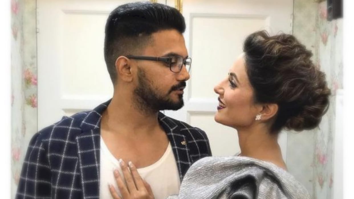 bigg boss contestant hina khan with boyfriend dancing video