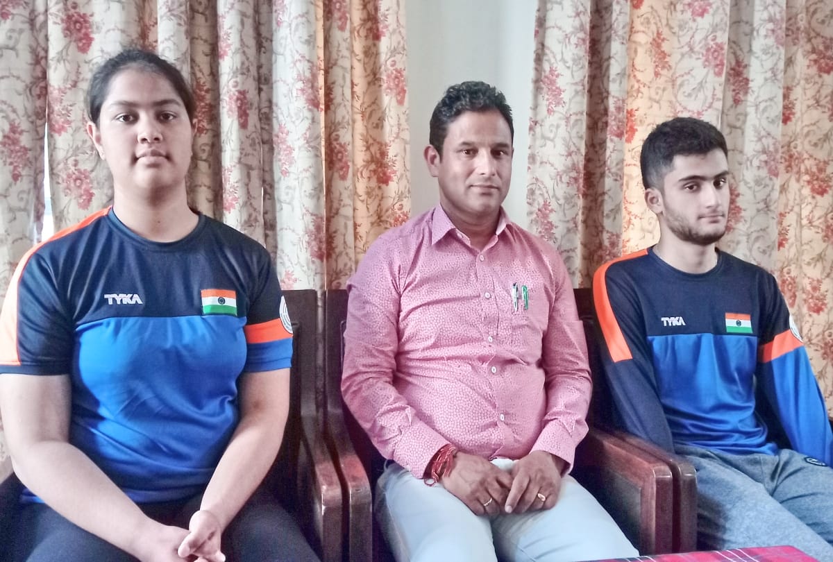 jina khitta of rohru won gold medal in junior world shooting championship