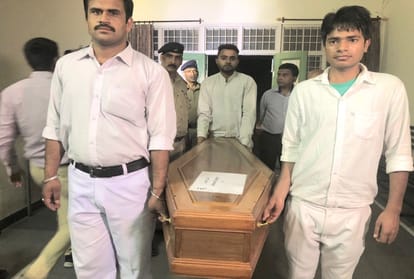 mortal remains of inderjeet and aman arrived for dehra dharamshala himachal