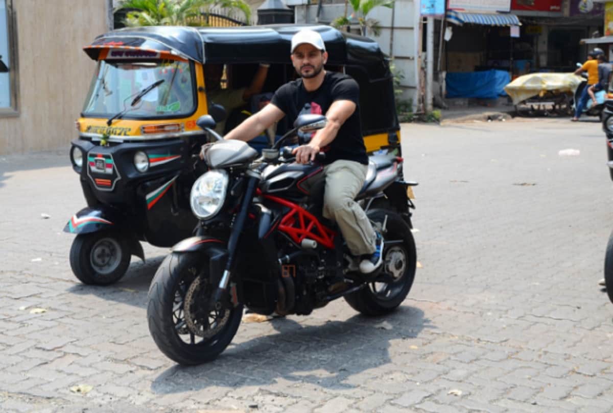 After Kunal Khemu Zayed Khan trolled on social media riding bike without helmet 