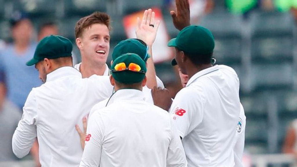 south africa sets huge target in-front of australia in 4th test match at Johannesburg