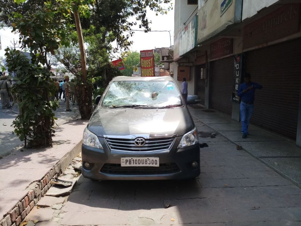 agra Police negligent to stop protesters