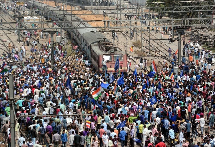 Stop the train going to Kochi