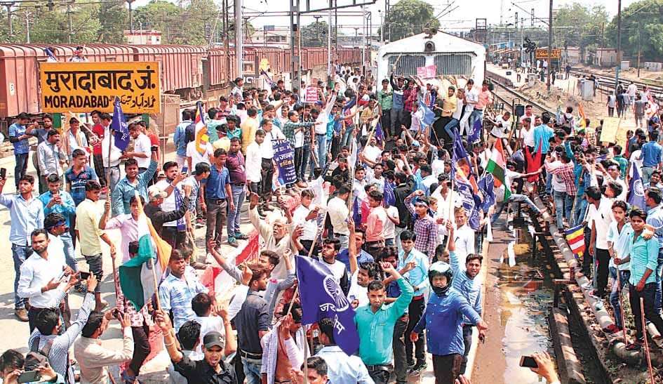 dalit organizations came on road in moradabad