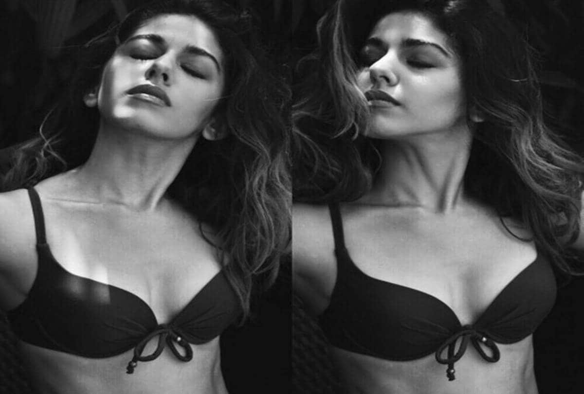 Bollywood news Capsule Kareena kapoor Khan urvashi rautela zareen khan vicky kaushal Alaia