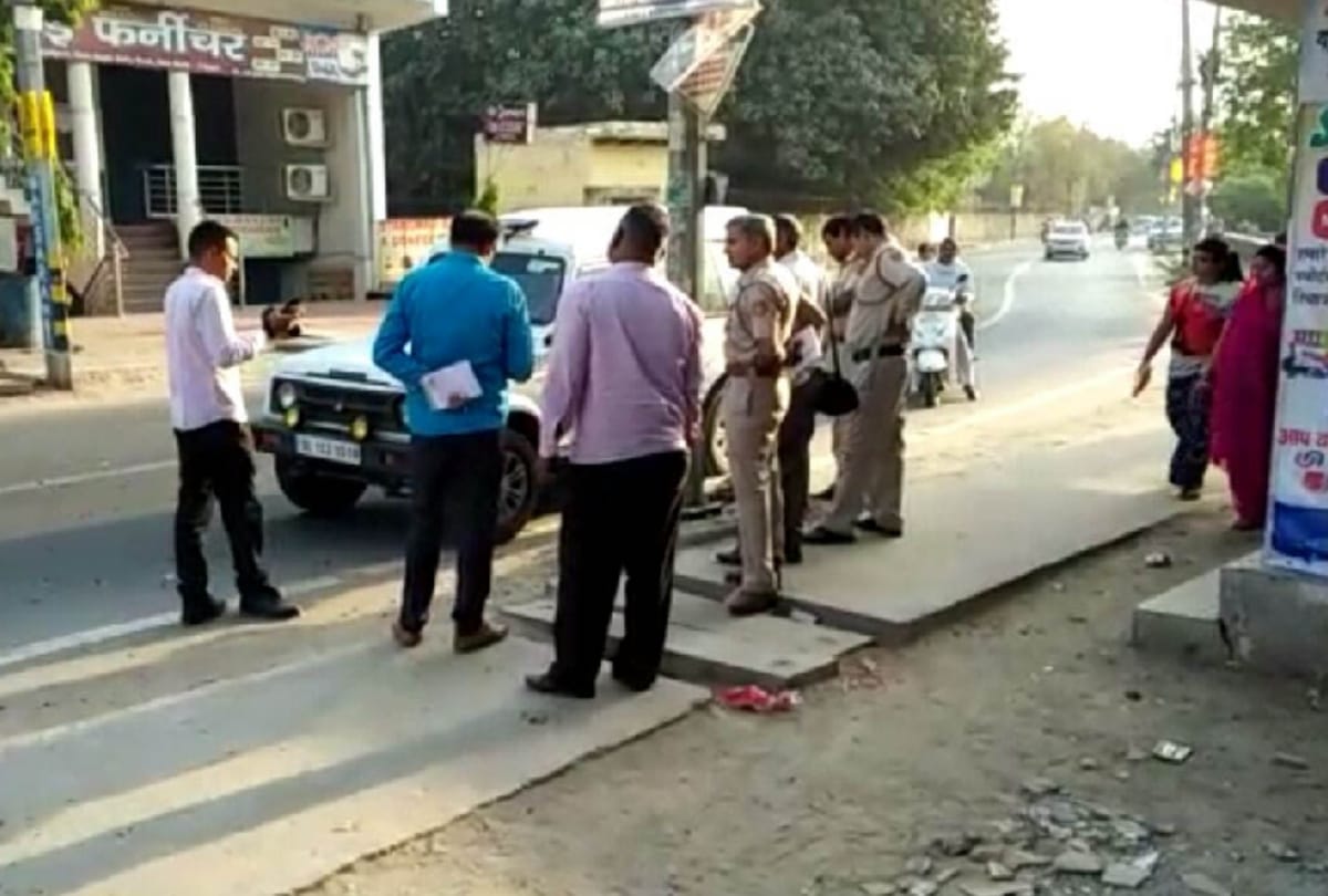 delhii police followed cattles smugglers for 10 km after 20 round firing arrested them with cattle