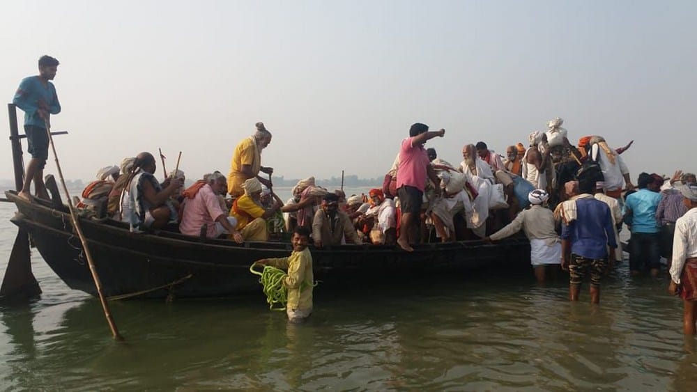 84 kosi parikrama reached sherwa ghat