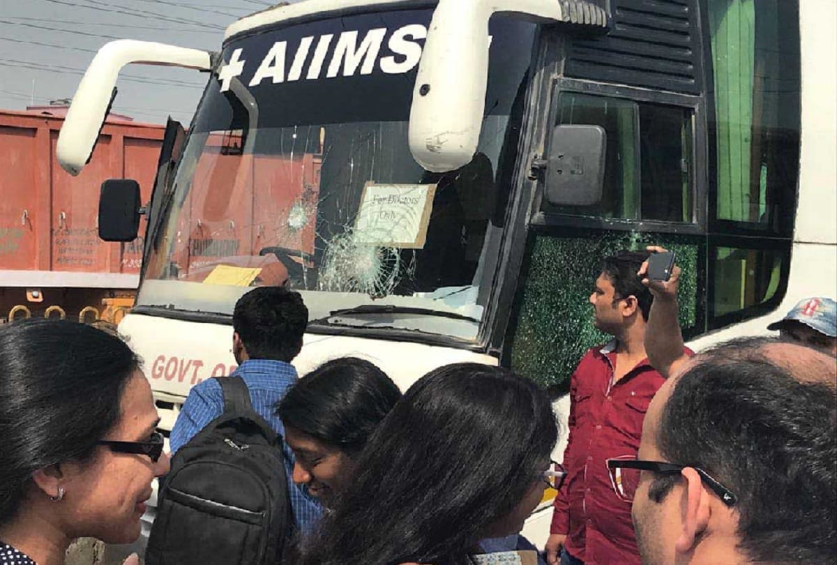 SC-ST Act: attack on AIIMS bus during returning from drug addiction center Ghaziabad