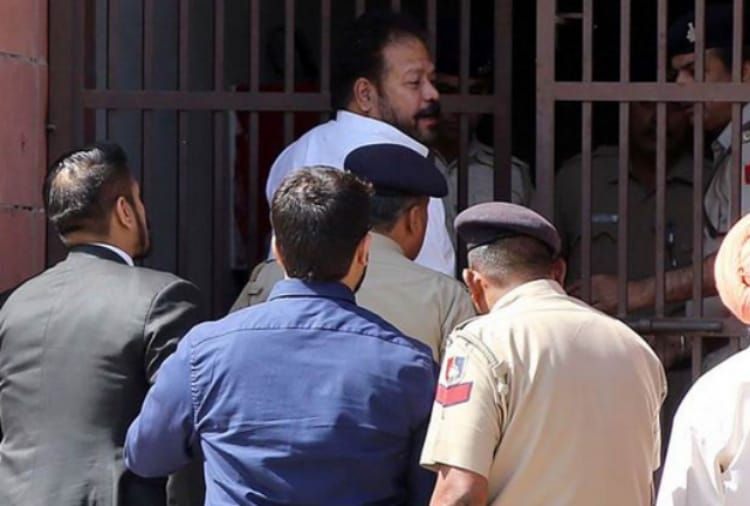 Jail Sentence to Congress Councillor Davinder Singh Babla in Tin Shed Allotment Scam