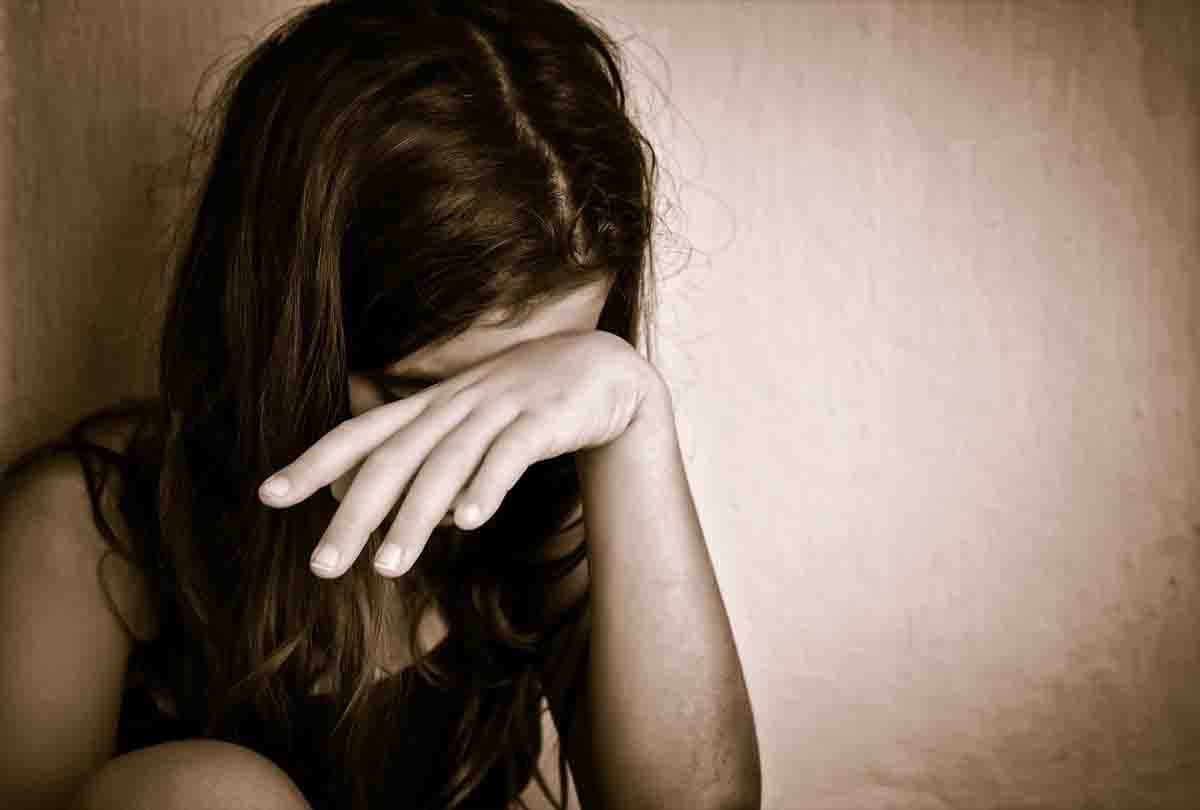 15 year old girl raped by boy in up