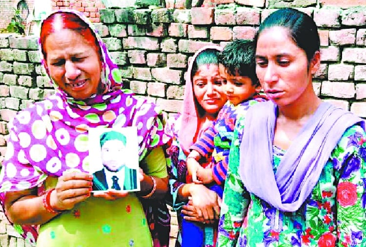 39 Indians Killed in Iraq, Dharminder Singh Funeral in Batala Village