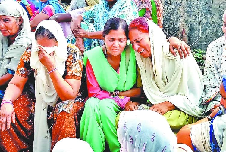 39 Indians Killed in Iraq, Dharminder Singh Funeral in Batala Village