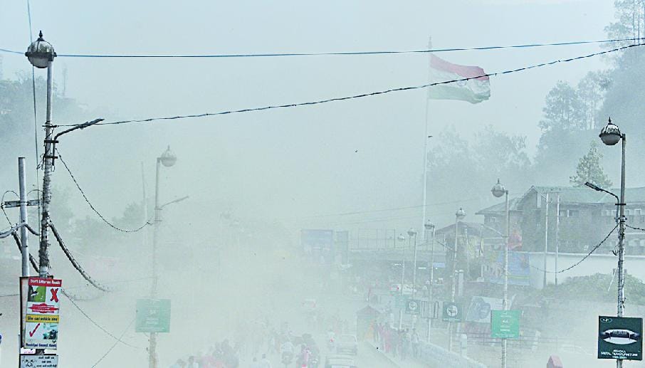 तूफान से आम, लीची, सेब की फसल को नुकसान, बारिश से गर्मी से राहत