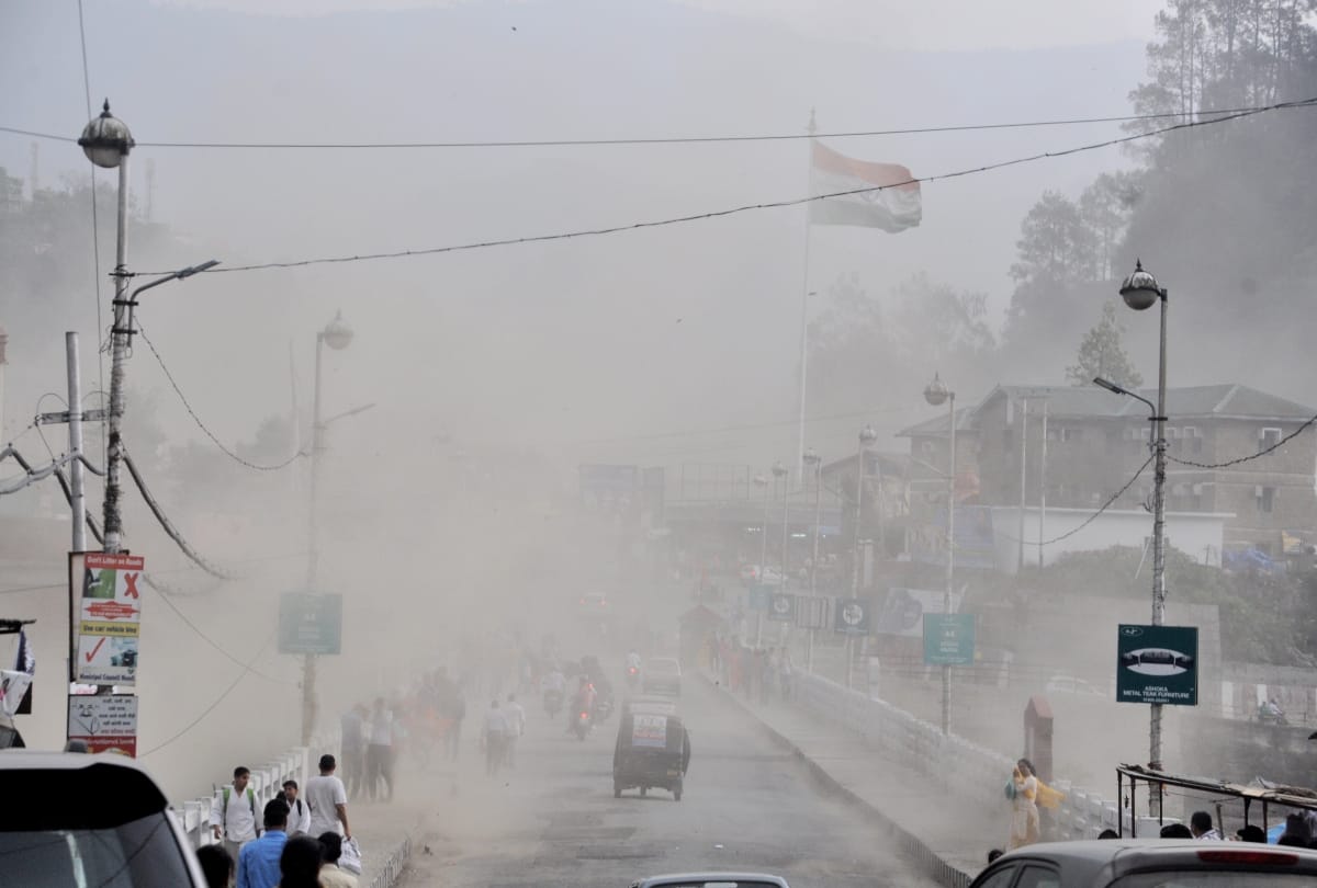 heavy hailstorm damaged apple crop in Himachal