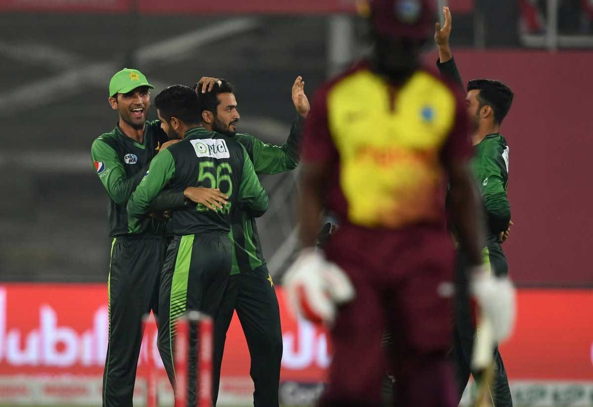 pakistan clinch the t20i series against west indies after won second match by 82 runs