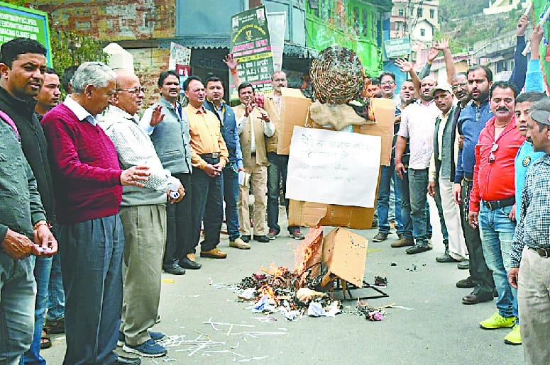 Influencing petrol and diesel prices