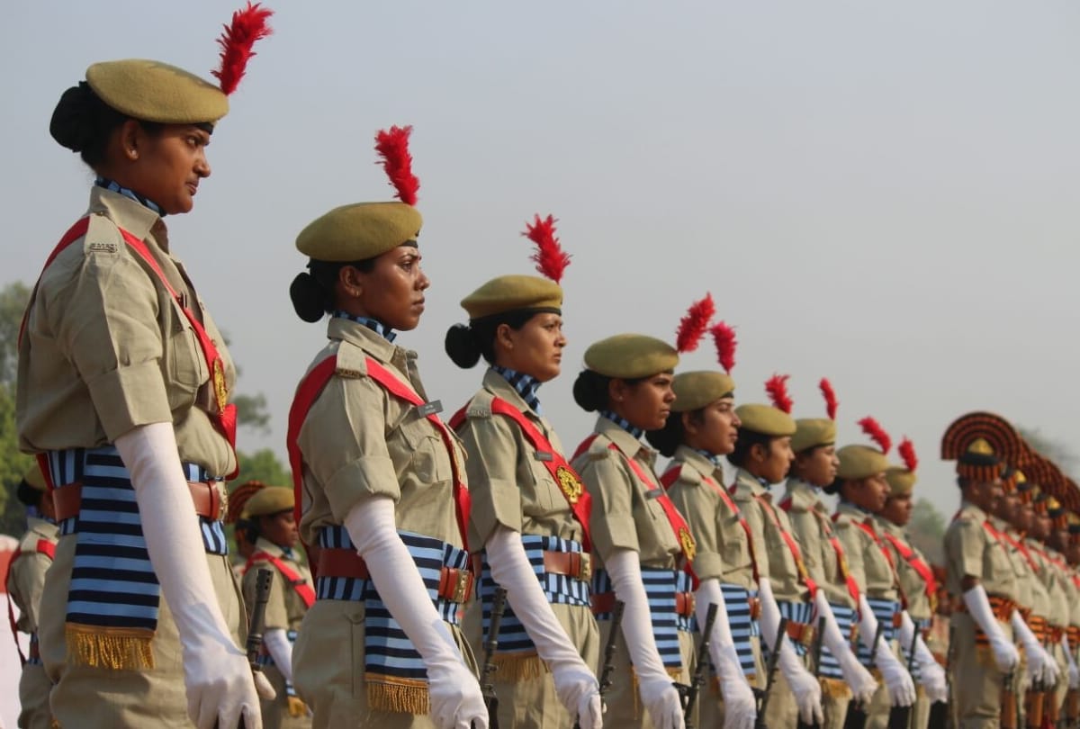 dgp op singh said in raitik parade, up police need to improve its behaviour 