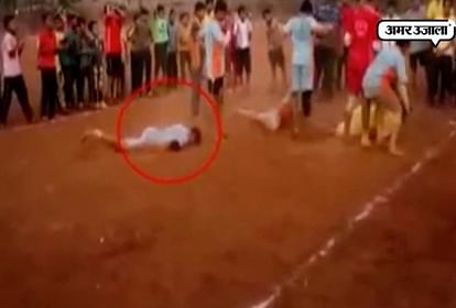VIRAL VIDEO OF SUDDEN DEATH OF A STUDENT IN PUNE