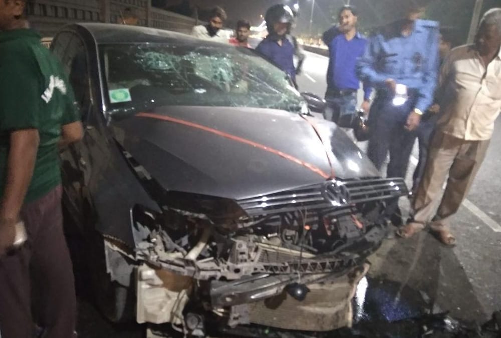 accident in alambagh in lucknow.