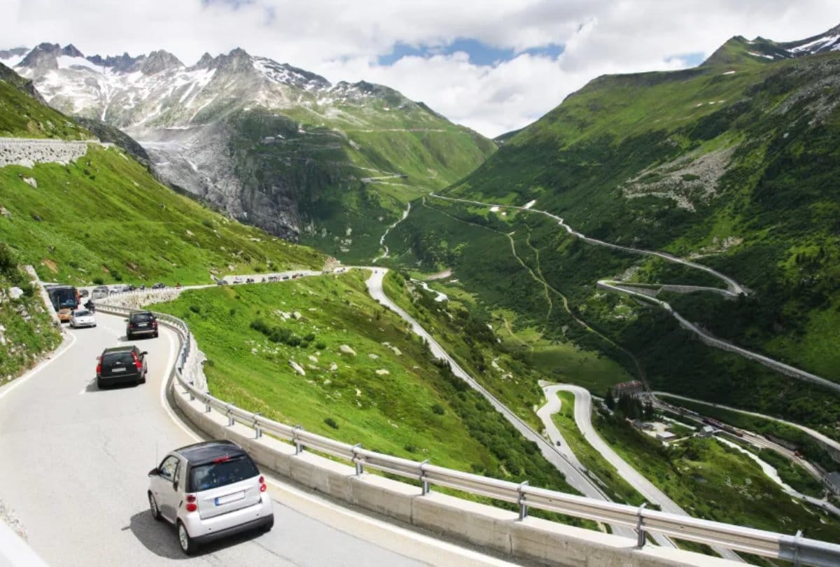 Things you should avoid while driving a new car