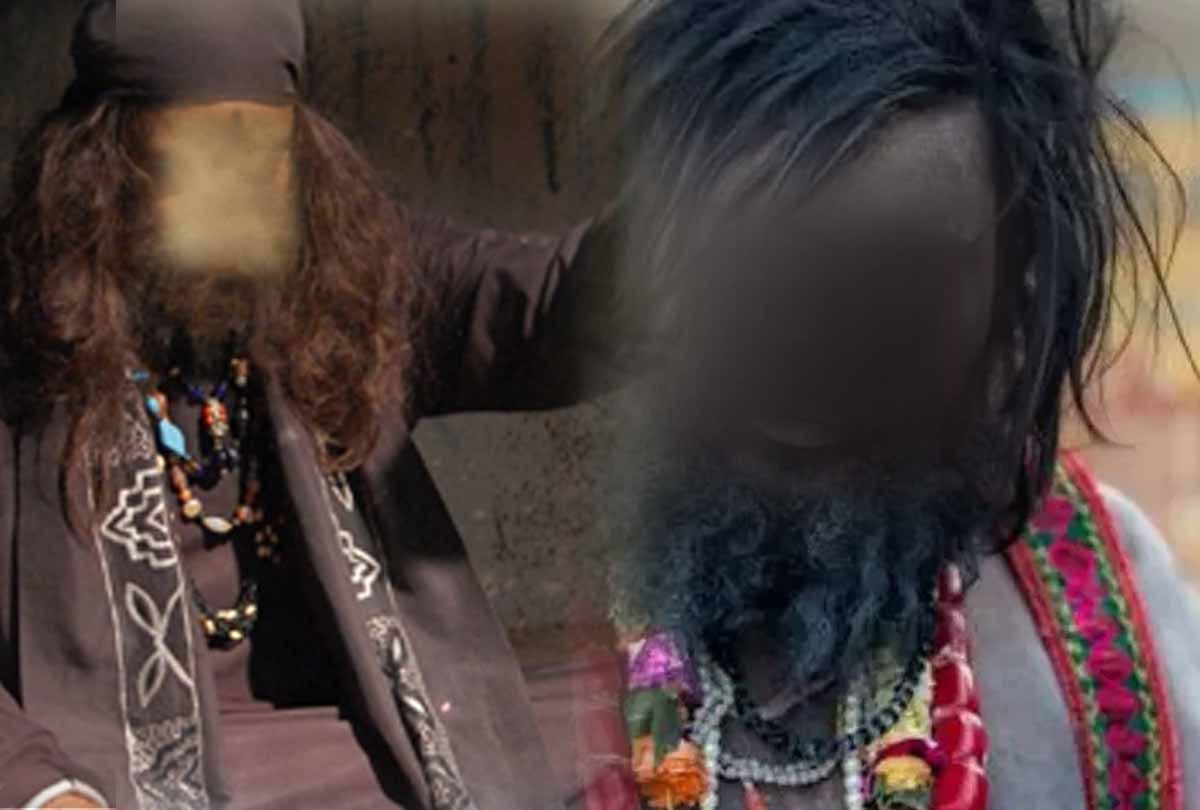 two youngmen cheated more than two lakhs of rupees from woman