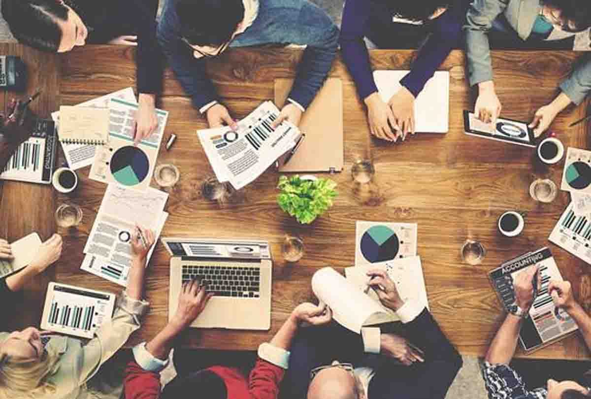 startup ideas is neutral