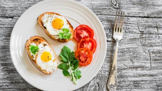 not having breakfast may affect your  brain ,  also risk of  increased heart attacks and diabetes 