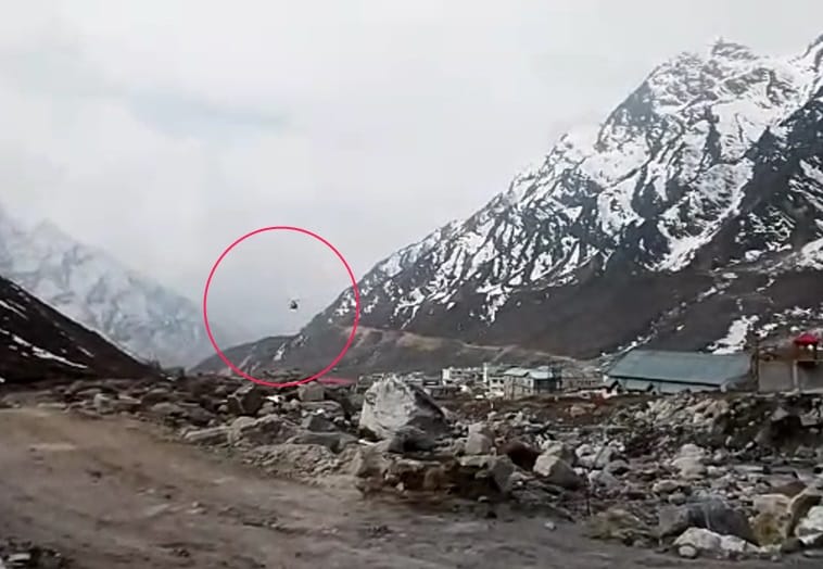 MI 17 crash in kedarnath live photos captured in camera