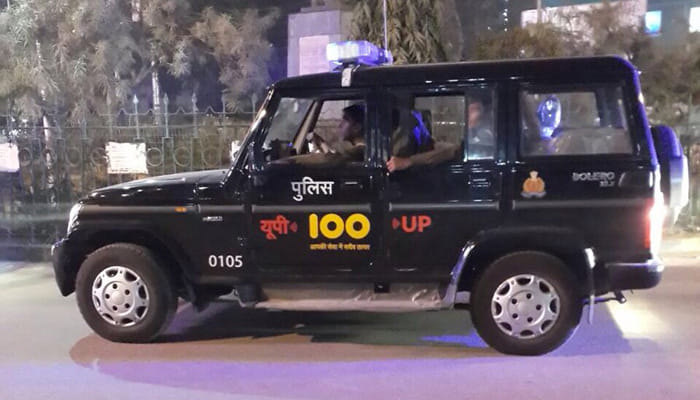  up-100 team saved new born baby 