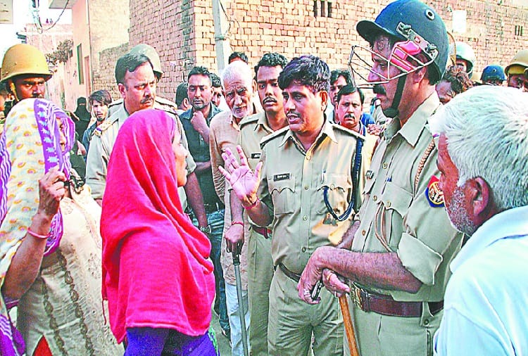 Dalit youth shot dead in Meerut, police force deployed in village, see photos