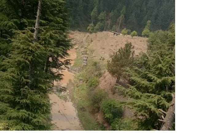Operation stoppage of main pumps of wide lift plan