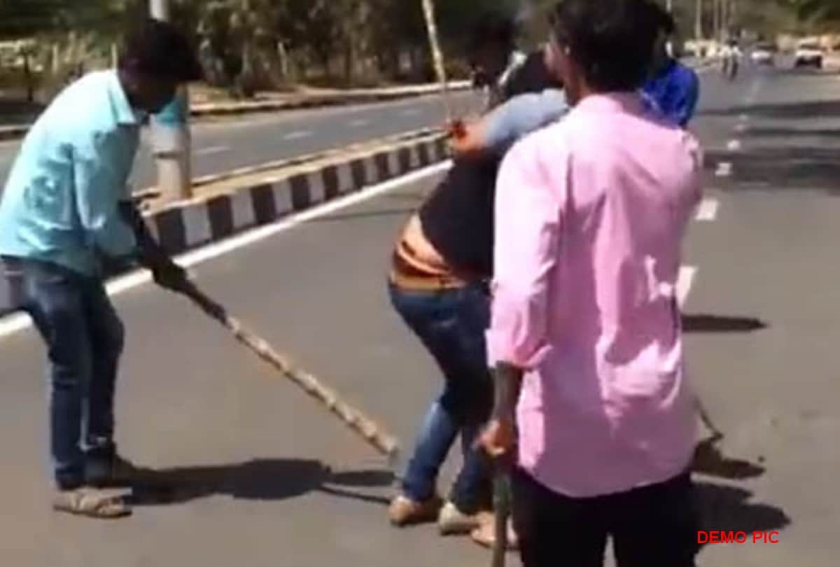 man reaches his in laws house with a call girl in uttar pradesh then beaten badly by sticks