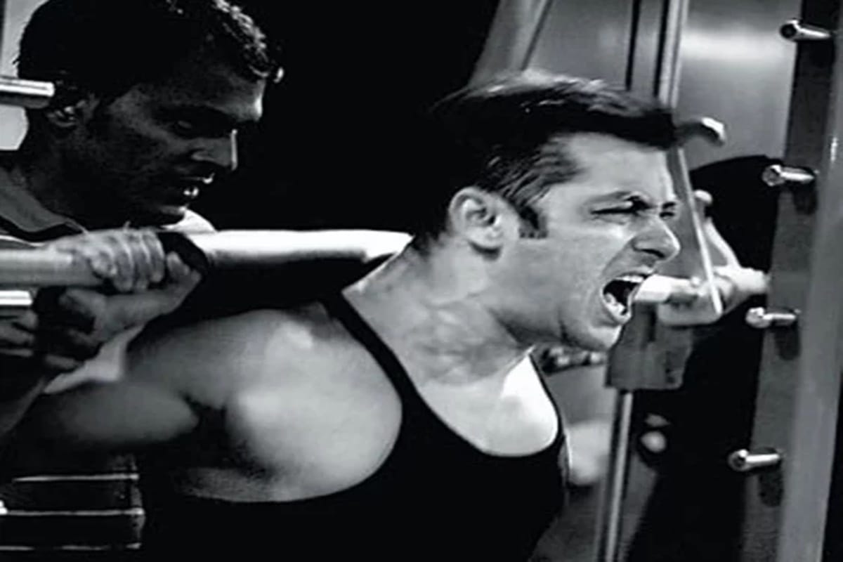 Salman Khan continues his workouts in jail for the blackbuck poaching case
