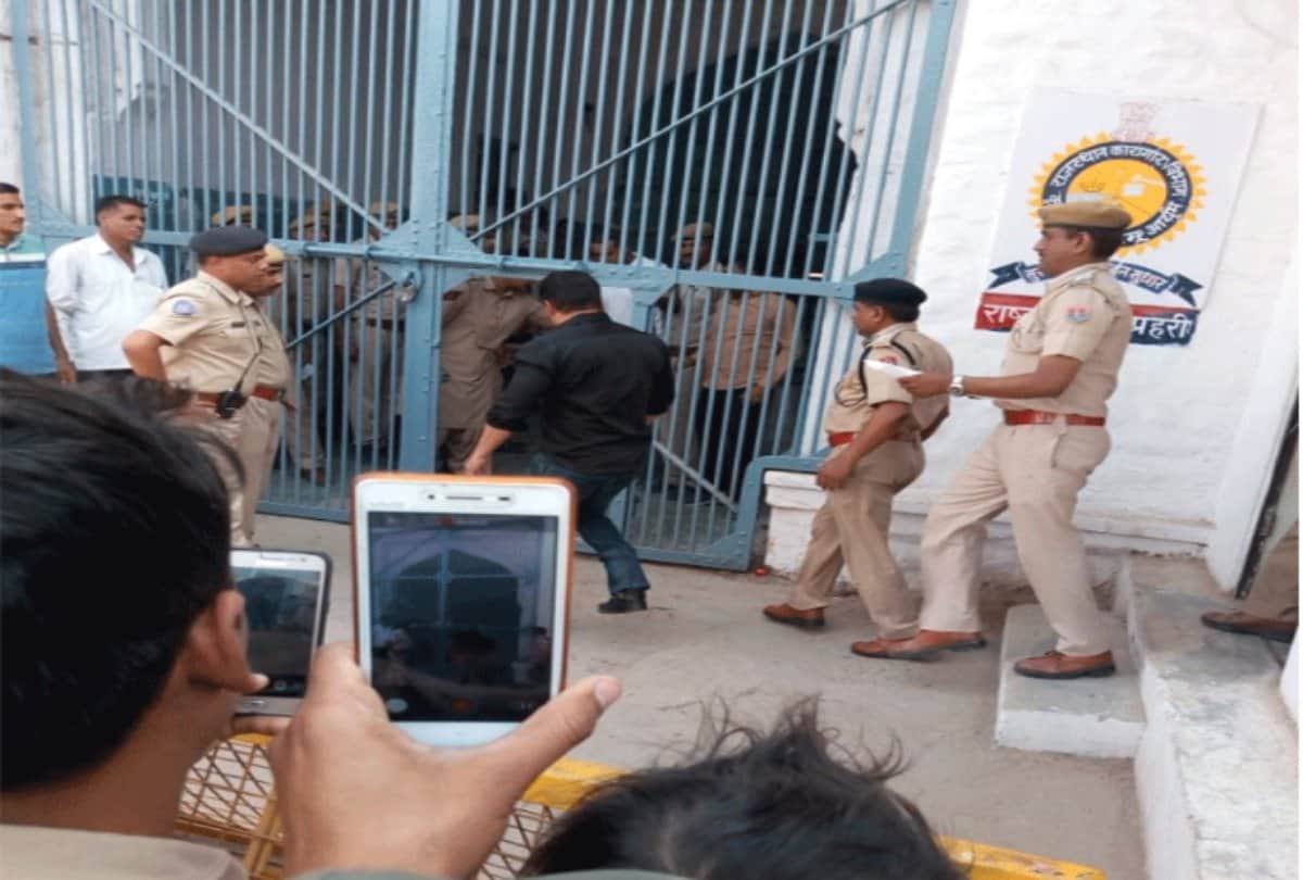 bollywood actor salman khan trolled After he Found Guilty In black buck poaching case
