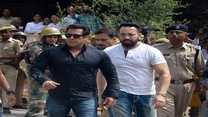 15 YEAR OLD GIRL FROM BHOPAL JUMPS WALL OF SALMAN KHAN HOUSE TO MEET HIM