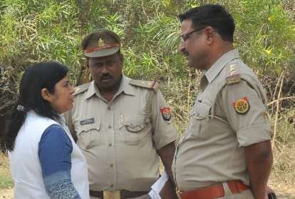 A woman commits suicide after sending a photo to her   mother in law.