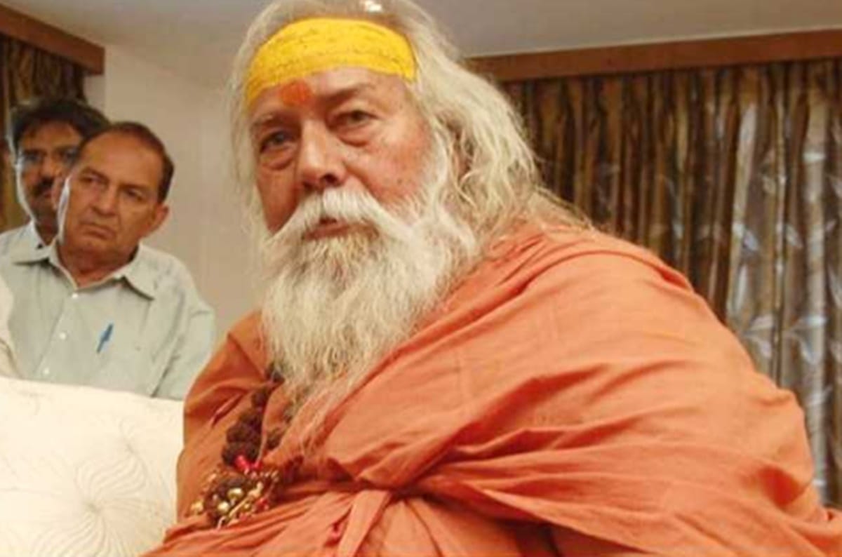 Shankaracharya gives ultimatum to UP government for Kashi destroy